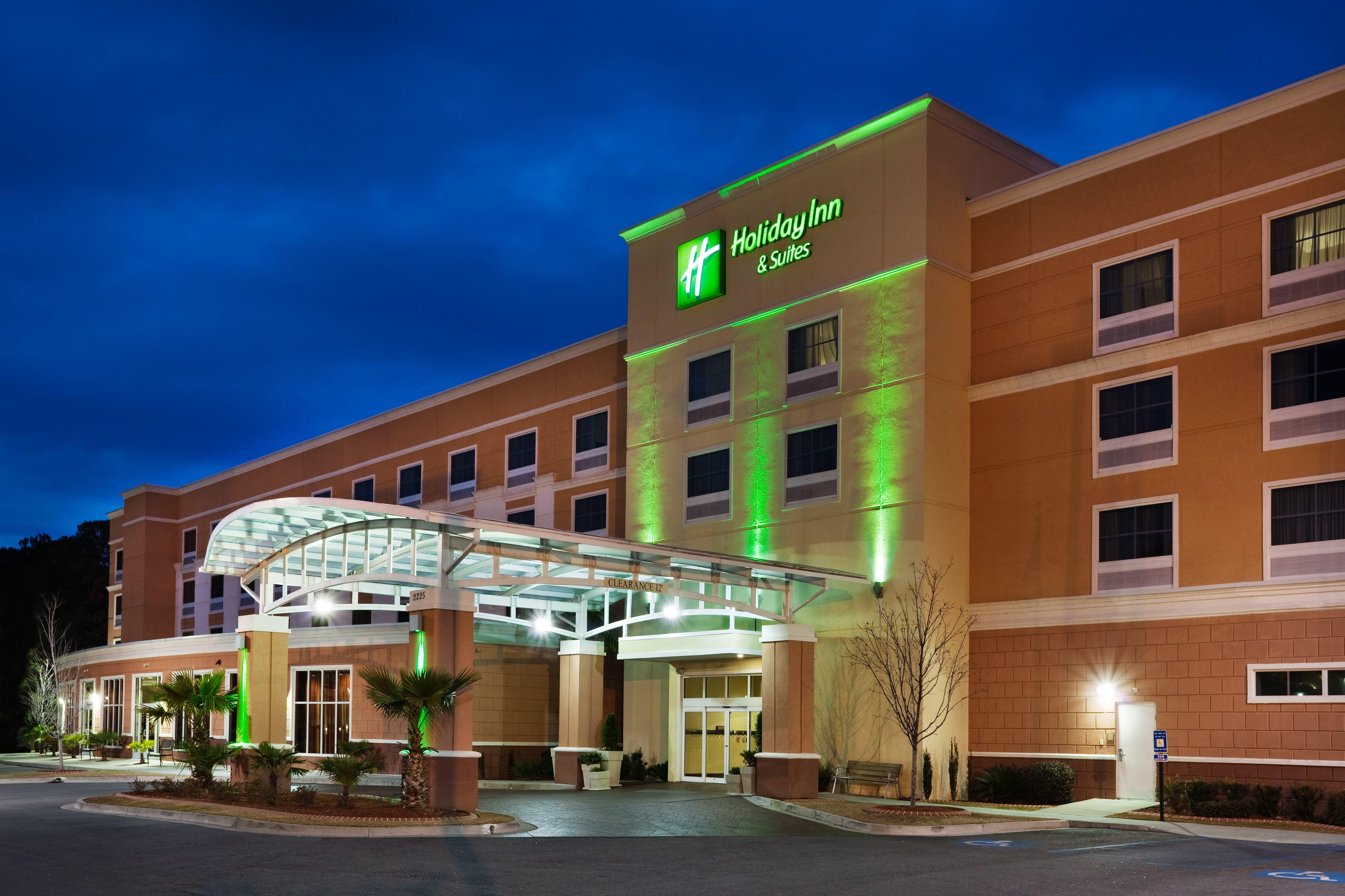 Holiday Inn Hotel & Suites Beaufort At Highway 21 By Ihg Exterior foto