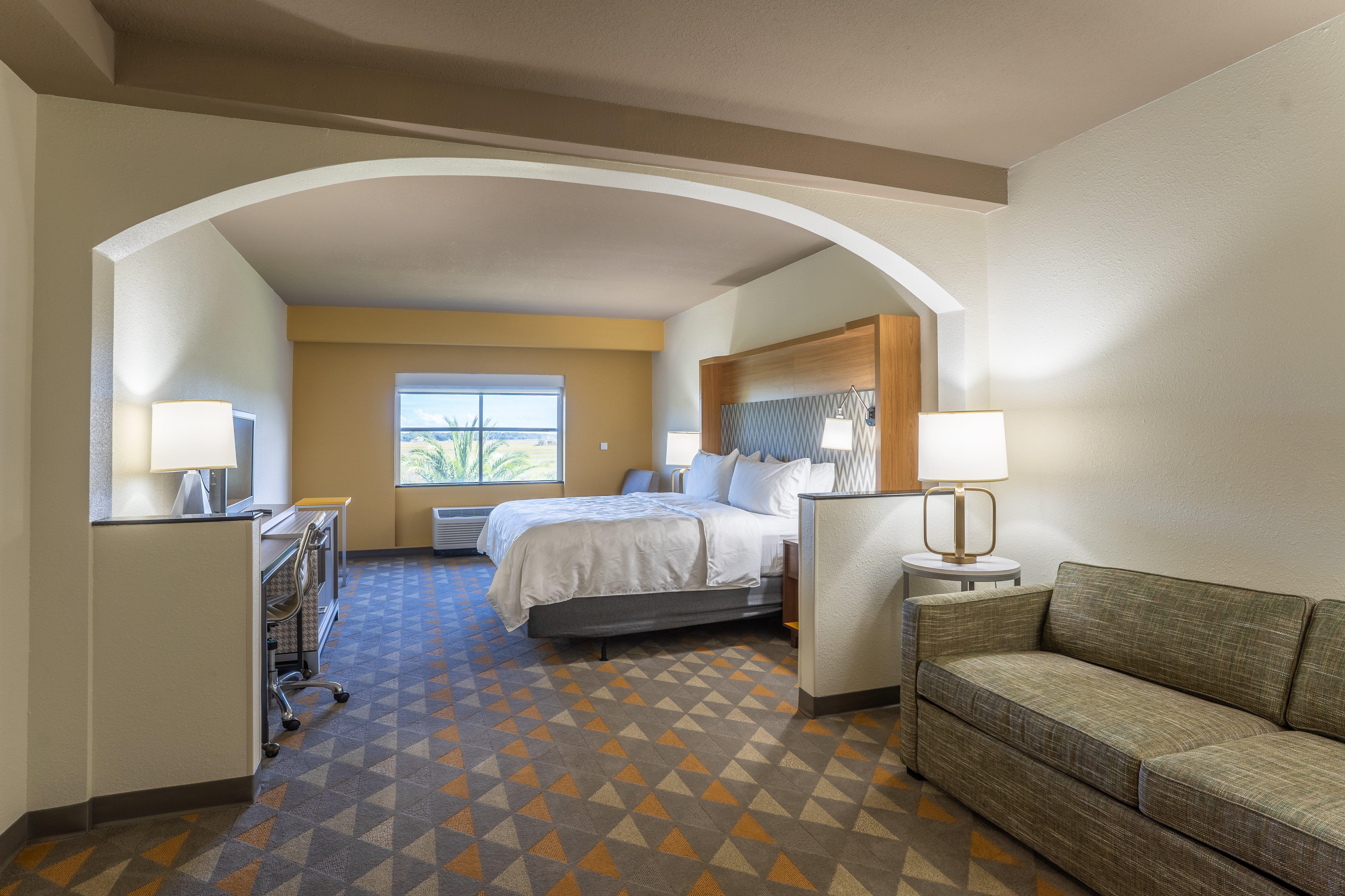 Holiday Inn Hotel & Suites Beaufort At Highway 21 By Ihg Exterior foto